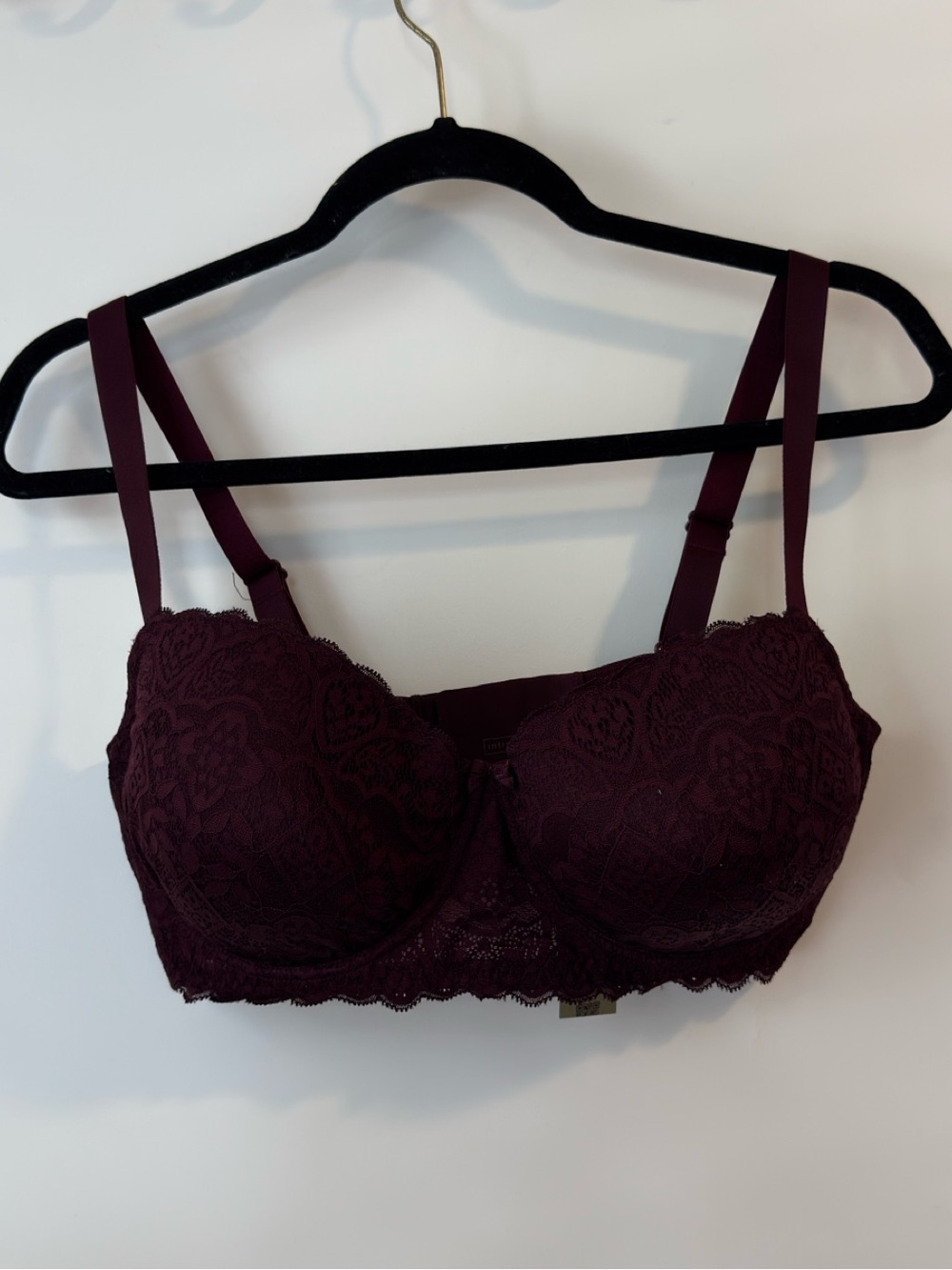 Intimissimi Lace Balconette Bra in Burgundy